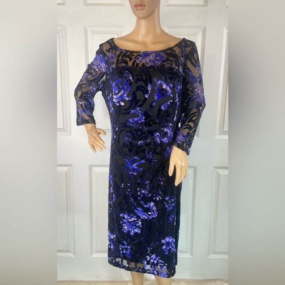 NWT Tahari Enchanting Midnight Floral Sheath Dress - Picture 3 of 17